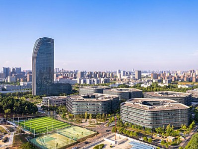光迅科技與烽火科技集團(tuán)強(qiáng)強(qiáng)聯(lián)手，共創(chuàng)信行業(yè)新篇章