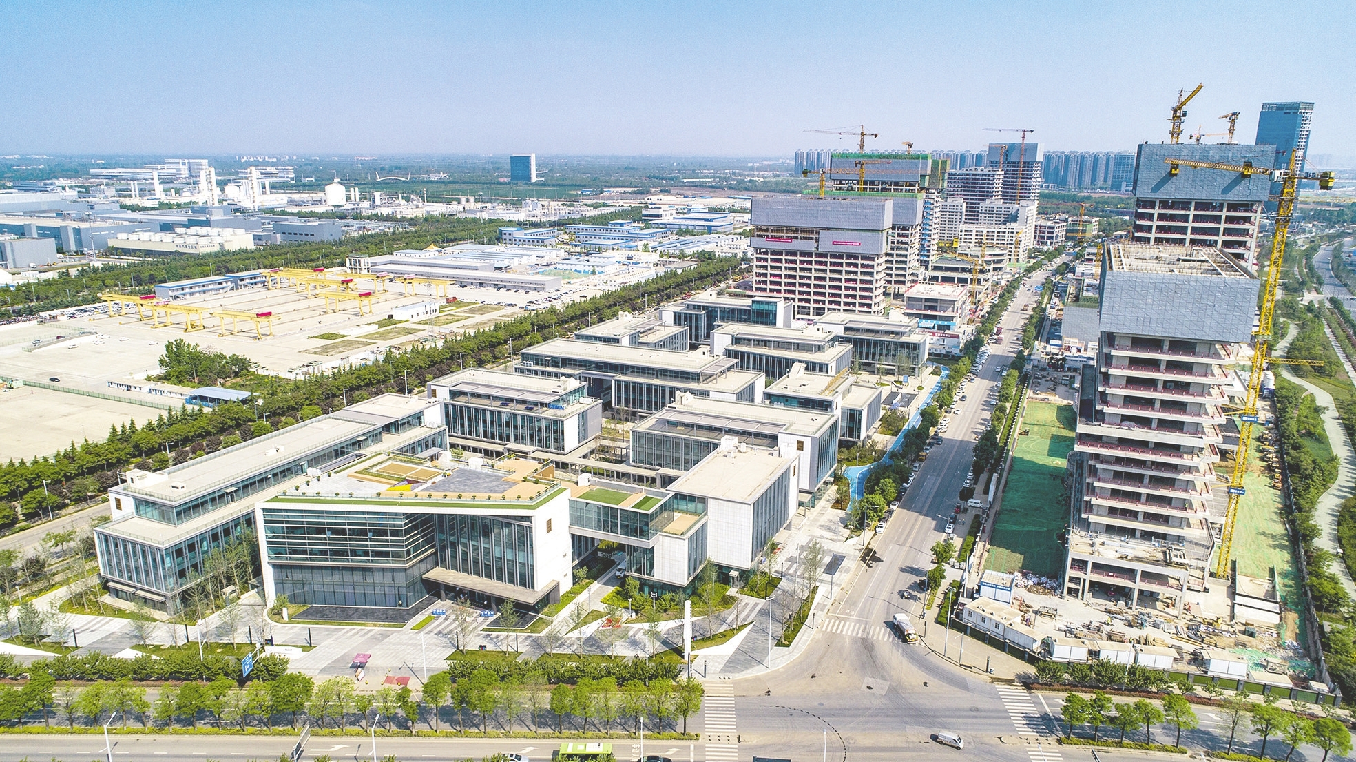 西安科技勇攀高峰，打破壟斷風(fēng)險，助力我國科技崛起,第1張