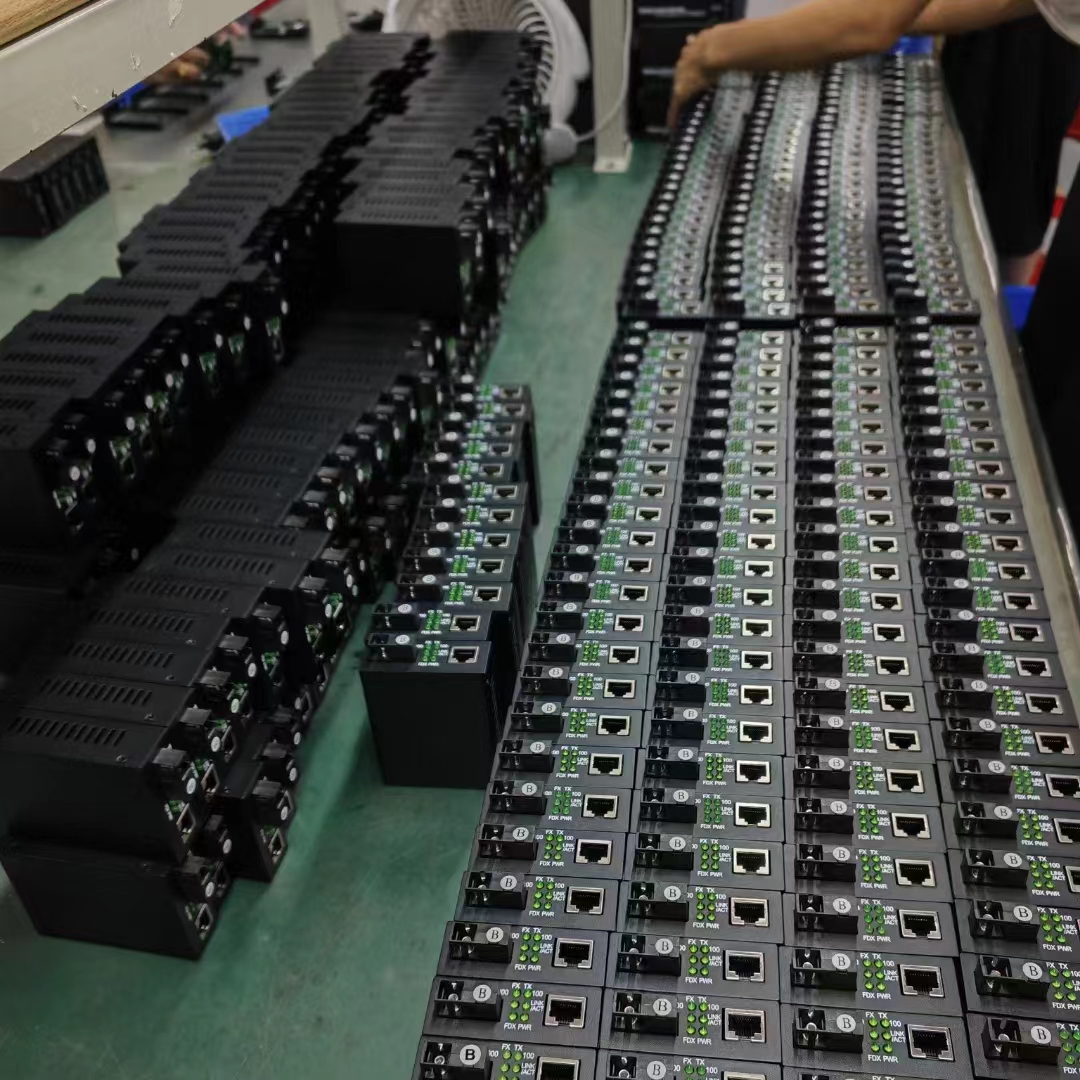 光迅科技，探尋歸屬之謎，展望發(fā)展新篇章,光迅科技企業(yè)形象,光迅科技?xì)w屬,走進(jìn)光迅科技,深圳光迅科技,第1張